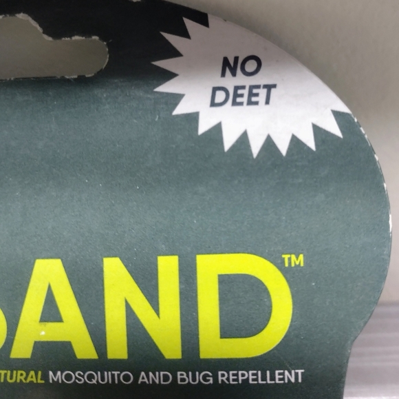 Z band Wrist/Ankle Band Mosquito & Bug RepellantTwo Refill Tablets NO Deet NEW - Picture 10 of 12